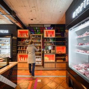 Mercado GOMBU Interior